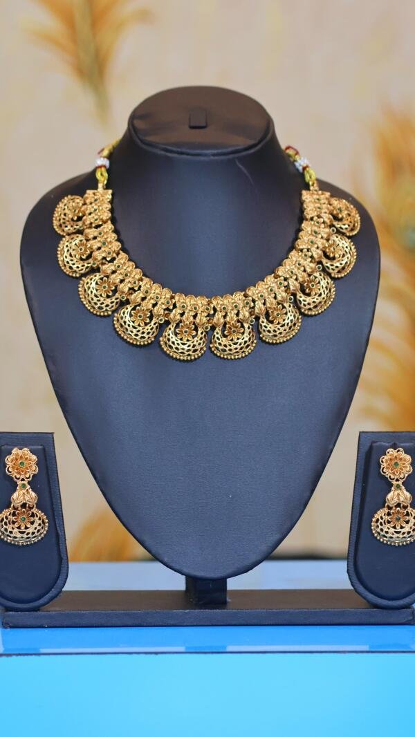 Antique neck chain