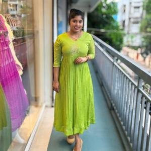 Grasshopper Green Dyable Viscose Georgette Kurti