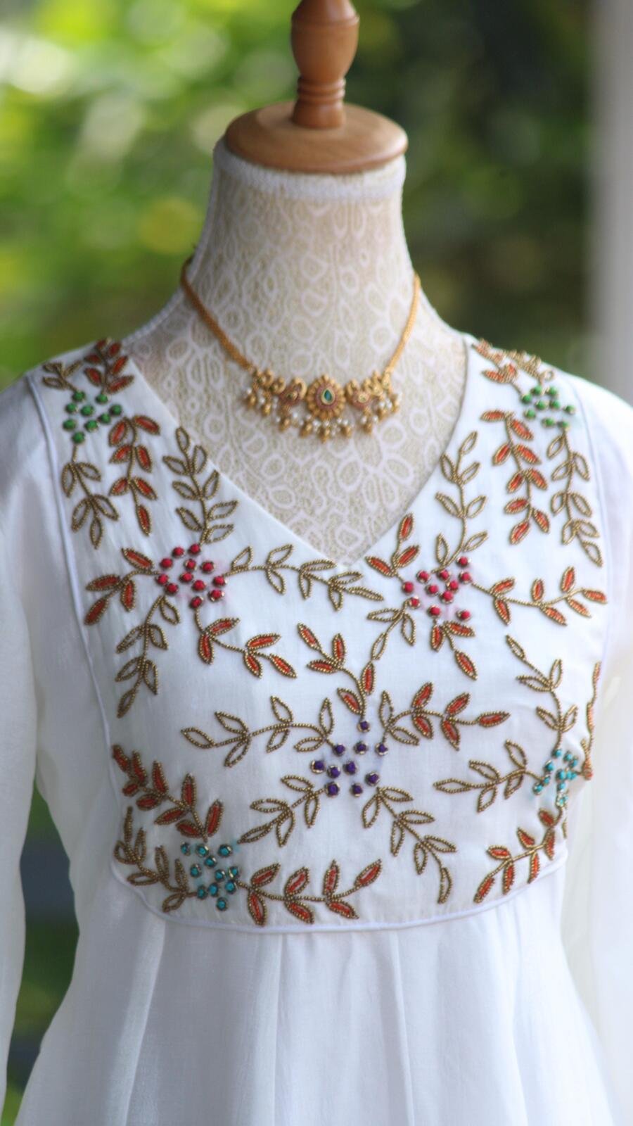 Panel cut top